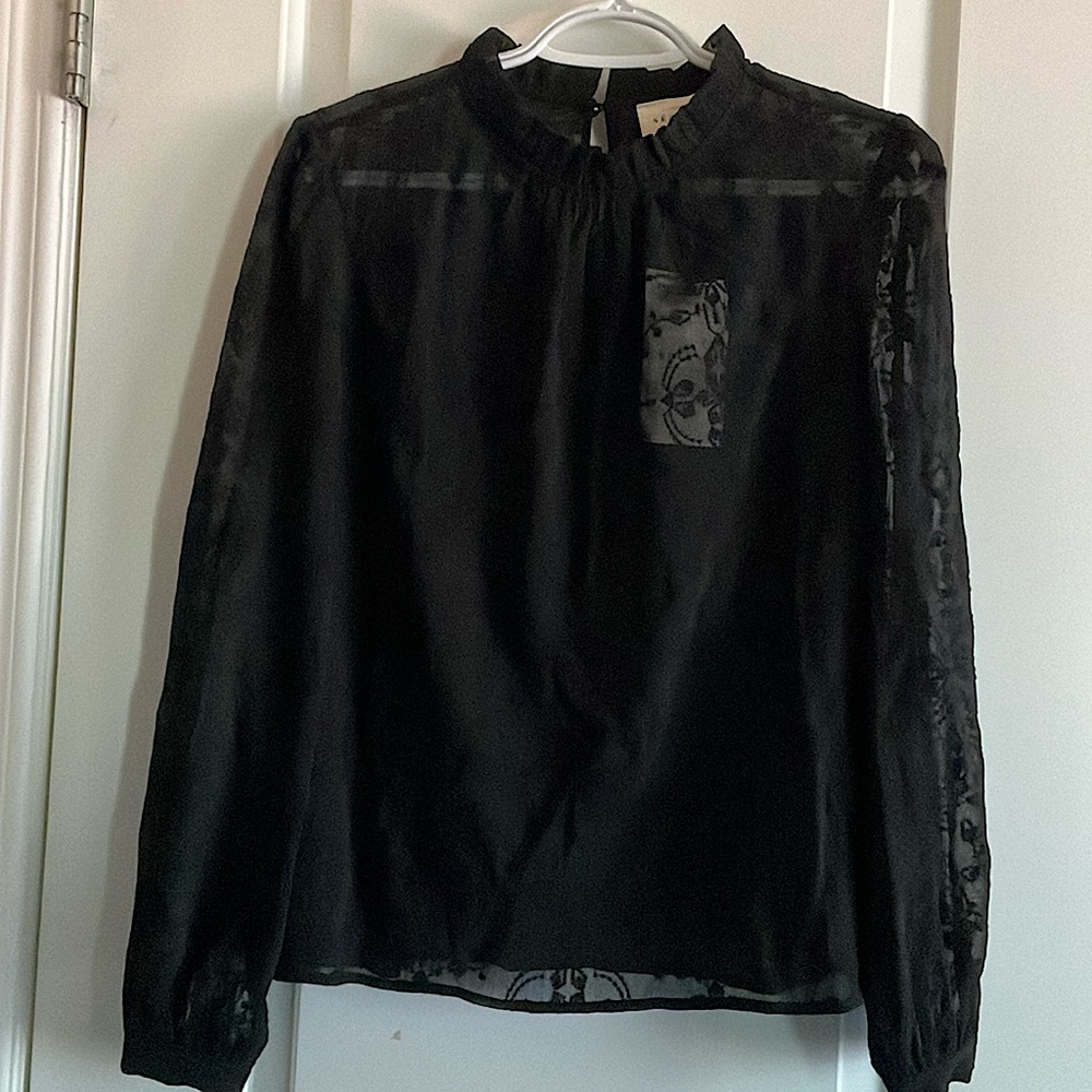 NWT Sézane Valentine Blouse in Noir